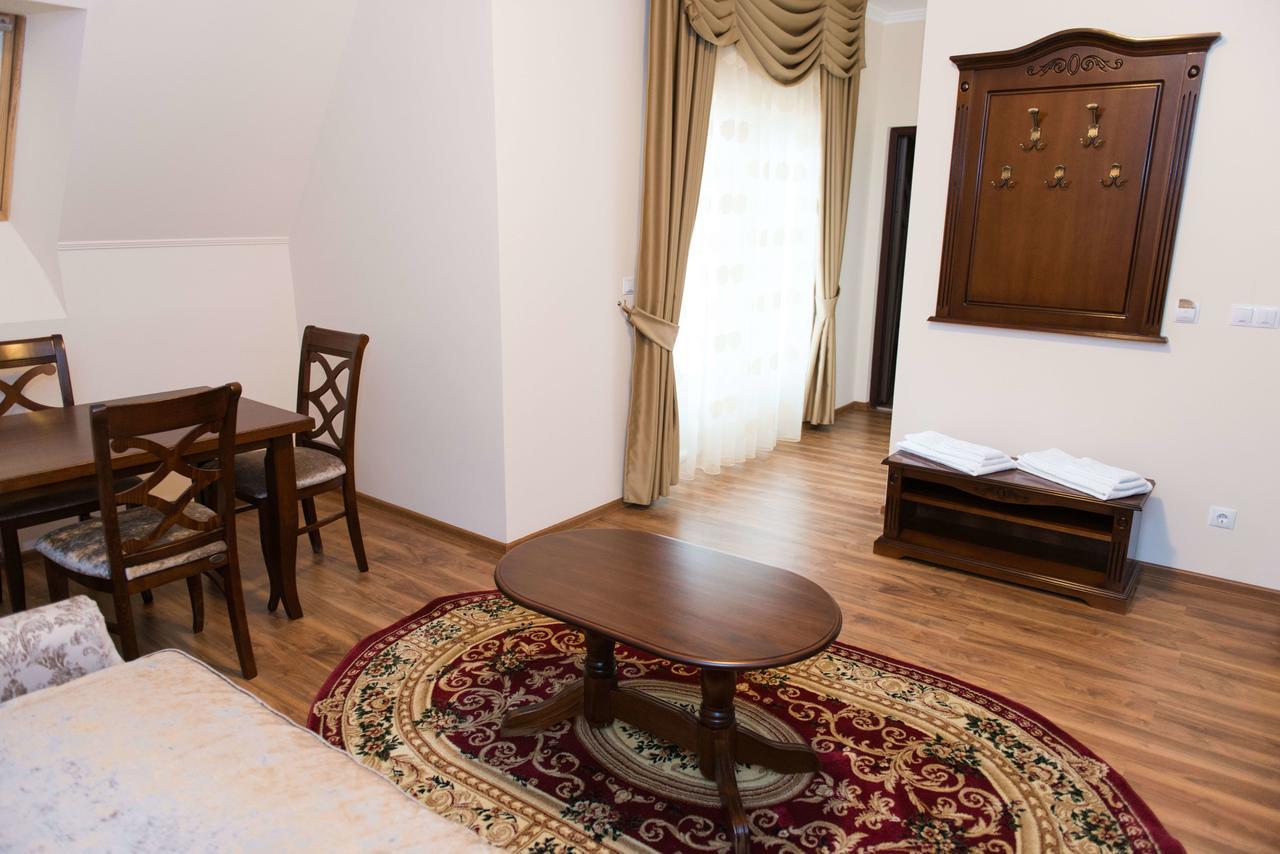 Hotel Dallas Negresti-Oas Kamer foto